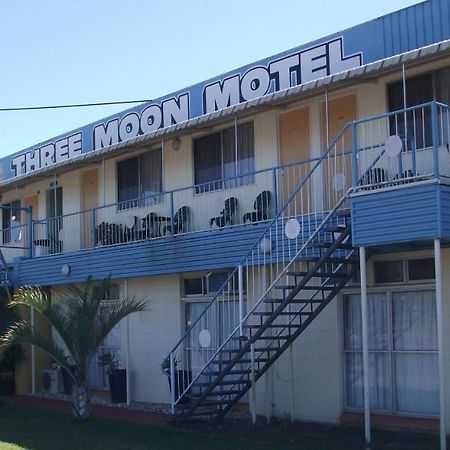 Three Moon Motel Monto Exterior foto